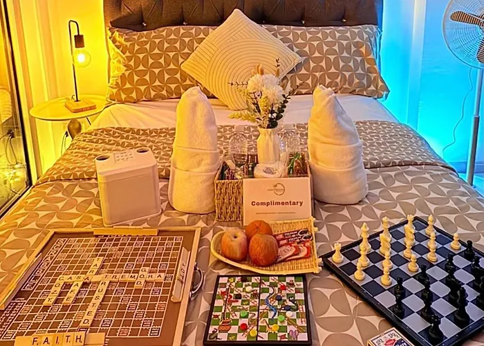Apartment Azure Staycation By Casa Tremora *